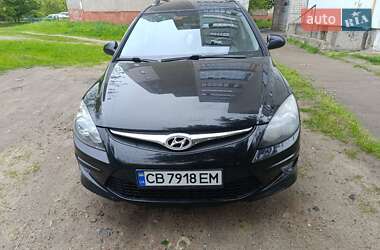 Универсал Hyundai i30 Wagon 2011 в Чернигове