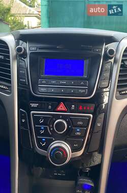 Универсал Hyundai i30 Wagon 2013 в 
