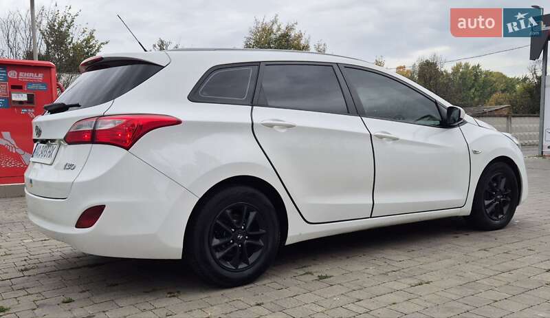Універсал Hyundai i30 Wagon 2012 в Ужгороді