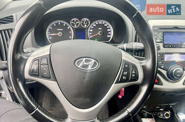 Универсал Hyundai i30 Wagon 2011 в 