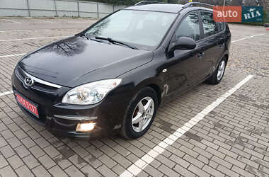 Универсал Hyundai i30 Wagon 2008 в Луцке