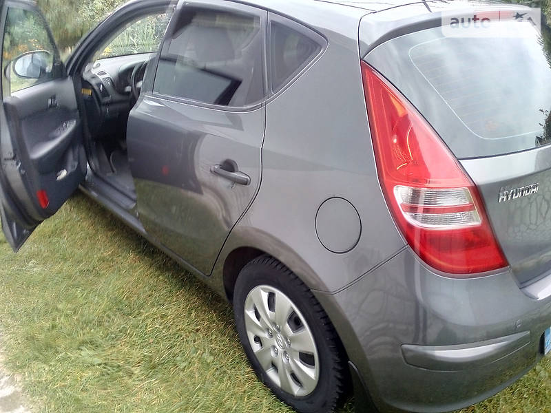 Хетчбек Hyundai i30 2008 в Кременці фото 6 Хетчбек Hyundai i30 2008 в Кременці