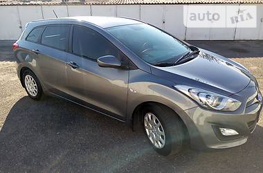 Универсал Hyundai i30 2014 в Одессе