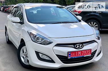 Хэтчбек Hyundai i30 2013 в 