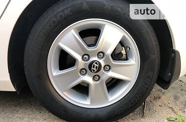 Хэтчбек Hyundai i30 2013 в 