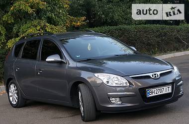 Универсал Hyundai i30 2009 в Одессе