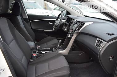 Хетчбек Hyundai i30 2014 в 
