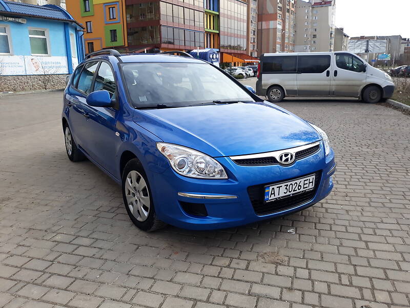 Універсал Hyundai i30 2008 в 
