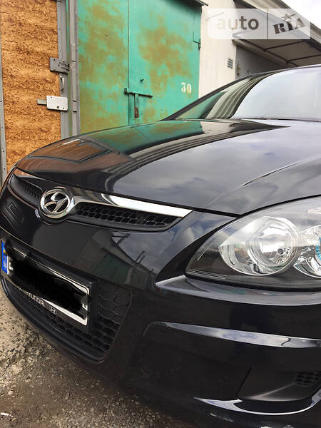Хетчбек Hyundai i30 2010 в Рівному фото 7 Хетчбек Hyundai i30 2010 в Рівному