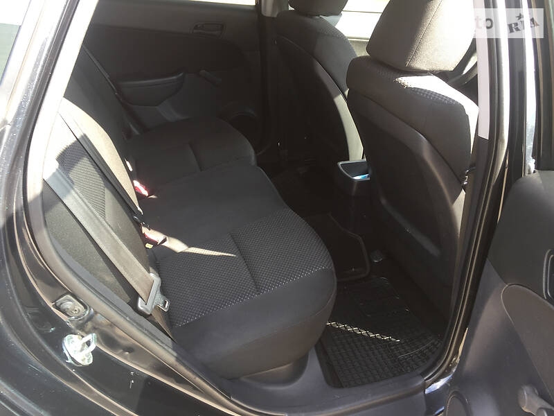 Хетчбек Hyundai i30 2010 в Рівному фото 43 Хетчбек Hyundai i30 2010 в Рівному