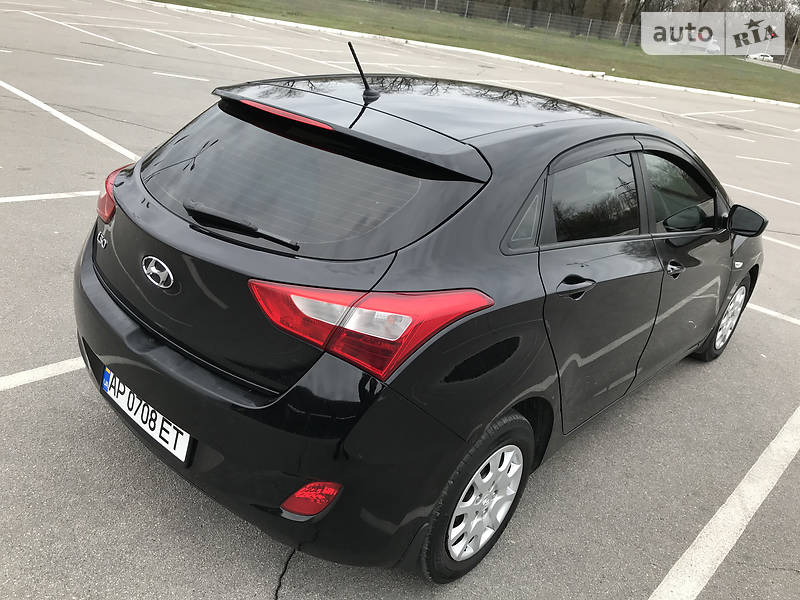 Хэтчбек Hyundai i30 2013 в Запорожье