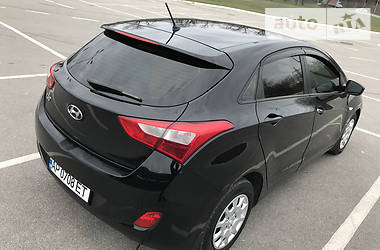 Хетчбек Hyundai i30 2013 в 