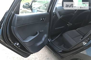 Хетчбек Hyundai i30 2009 в 
