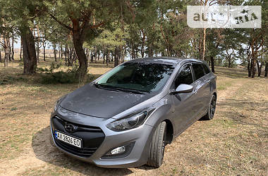 Универсал Hyundai i30 2014 в Харькове