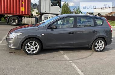 Універсал Hyundai i30 2009 в 
