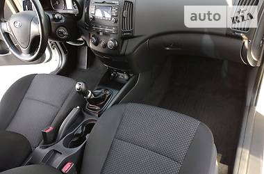 Седан Hyundai i30 2011 в 