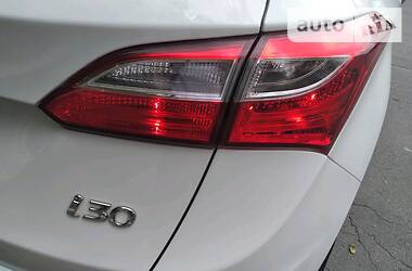 Универсал Hyundai i30 2014 в Хмельницком