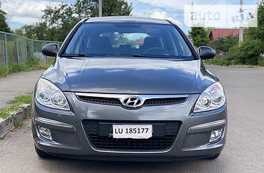 Универсал Hyundai i30 2008 в Житомире