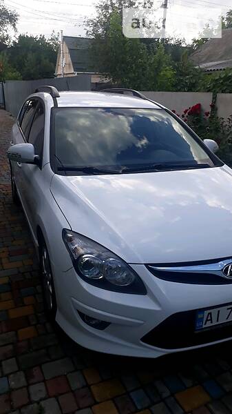 Універсал Hyundai i30 2010 в Борисполі фото 8 Універсал Hyundai i30 2010 в Борисполі