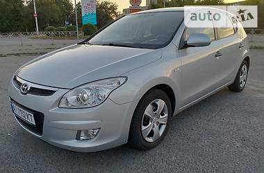 Хэтчбек Hyundai i30 2008 в Белой Церкви