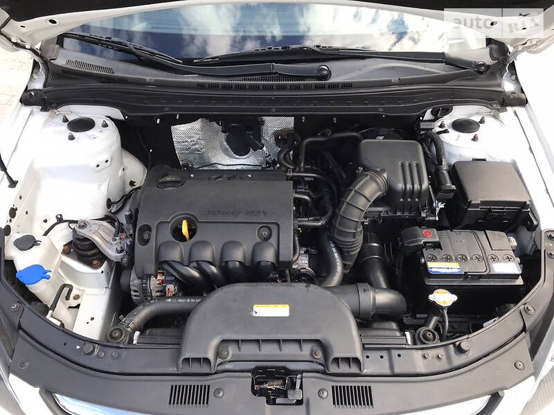 Хетчбек Hyundai i30 2010 в Києві