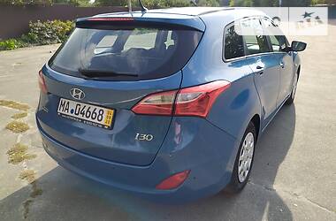 Универсал Hyundai i30 2013 в Киеве