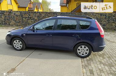 Универсал Hyundai i30 2009 в Луцке