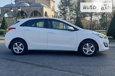 Хэтчбек Hyundai i30 2012 в Измаиле