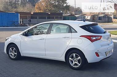 Хэтчбек Hyundai i30 2012 в Измаиле