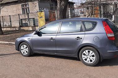 Универсал Hyundai i30 2010 в Одессе