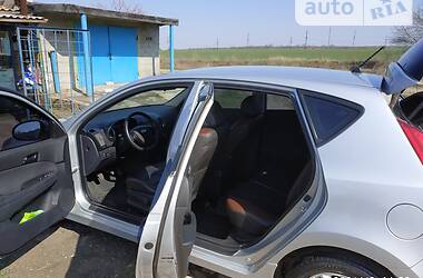 Хэтчбек Hyundai i30 2011 в Бахмуте