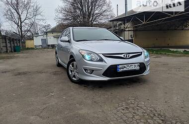 Хетчбек Hyundai i30 2011 в Жовтих Водах