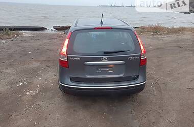 Универсал Hyundai i30 2010 в Одессе