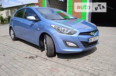 Хэтчбек Hyundai i30 2012 в Северодонецке