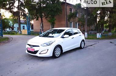 Хэтчбек Hyundai i30 2014 в Нежине