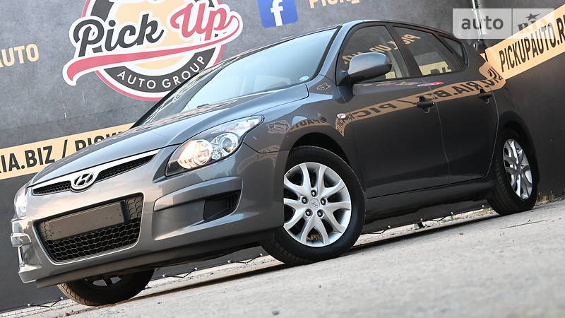 Хэтчбек Hyundai i30 2010 в Бердичеве