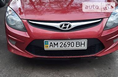 Универсал Hyundai i30 2012 в Житомире