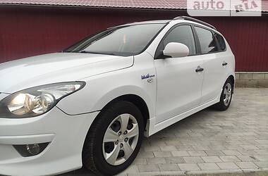 Универсал Hyundai i30 2011 в Звенигородке