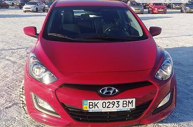 Хэтчбек Hyundai i30 2013 в Ровно