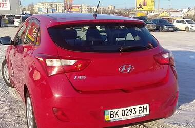 Хэтчбек Hyundai i30 2013 в Ровно