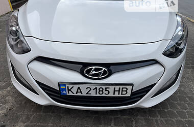 Хэтчбек Hyundai i30 2013 в Киеве