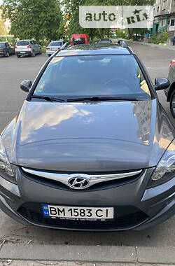 Універсал Hyundai i30 2010 в Сумах