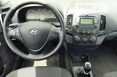 Универсал Hyundai i30 2012 в Полтаве