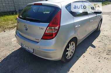 Хэтчбек Hyundai i30 2007 в Львове