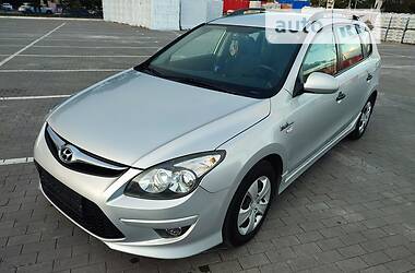 Универсал Hyundai i30 2011 в Одессе