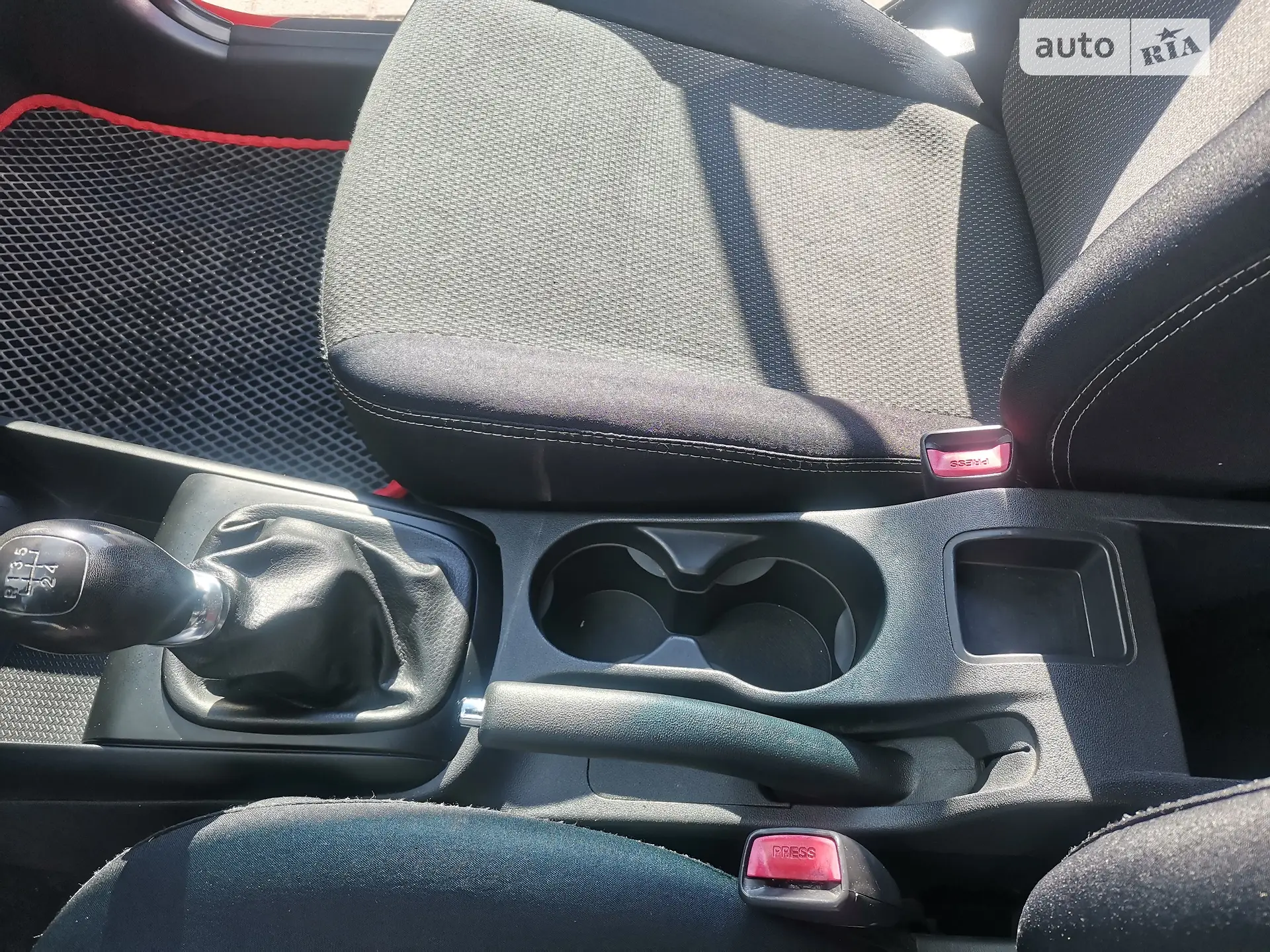 2011 Hyundai i30 - мініатюра 12