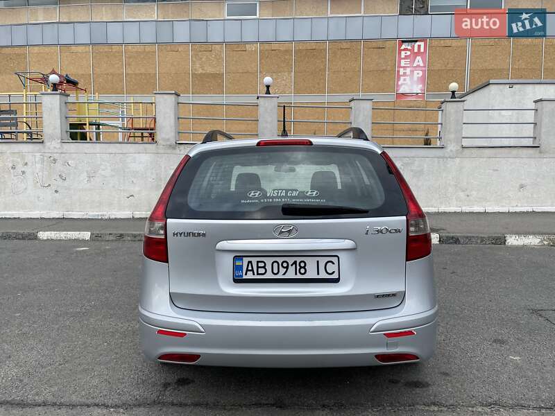 Универсал Hyundai i30 2010 в Харькове