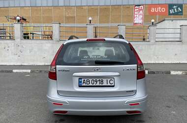 Универсал Hyundai i30 2010 в Харькове