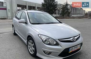 Универсал Hyundai i30 2010 в Харькове