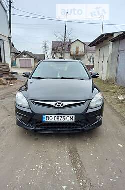 Хэтчбек Hyundai i30 2011 в Тернополе